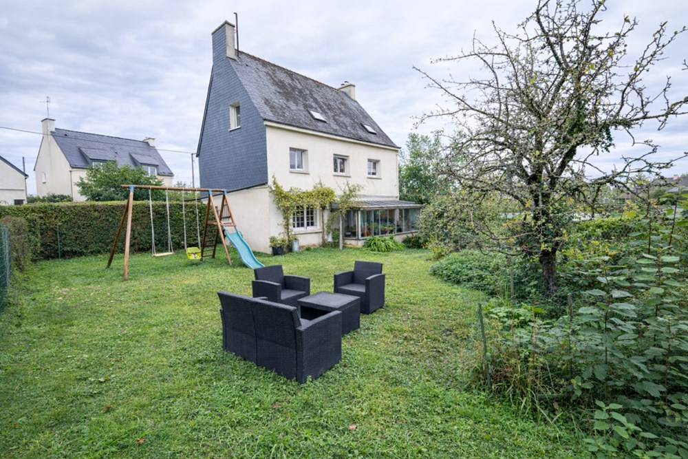 MAISON - KERFEUNTEUN - 5 CHAMBRES - T6 - 150M² - TERRAIN DE 400 M² photo 5